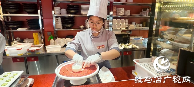  遂平二店巴莊火鍋盛大開業(yè)，秘制菌湯鍋底成生日歡聚新選擇