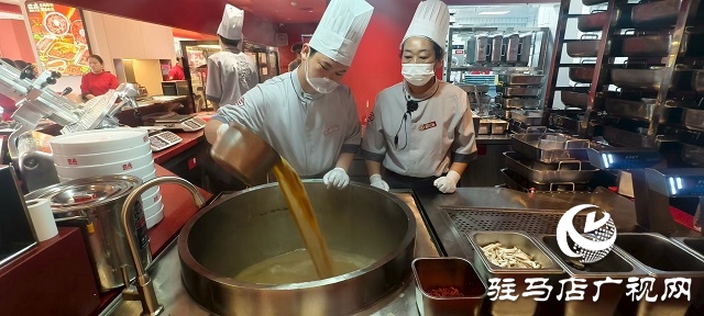  遂平二店巴莊火鍋盛大開業(yè)，秘制菌湯鍋底成生日歡聚新選擇