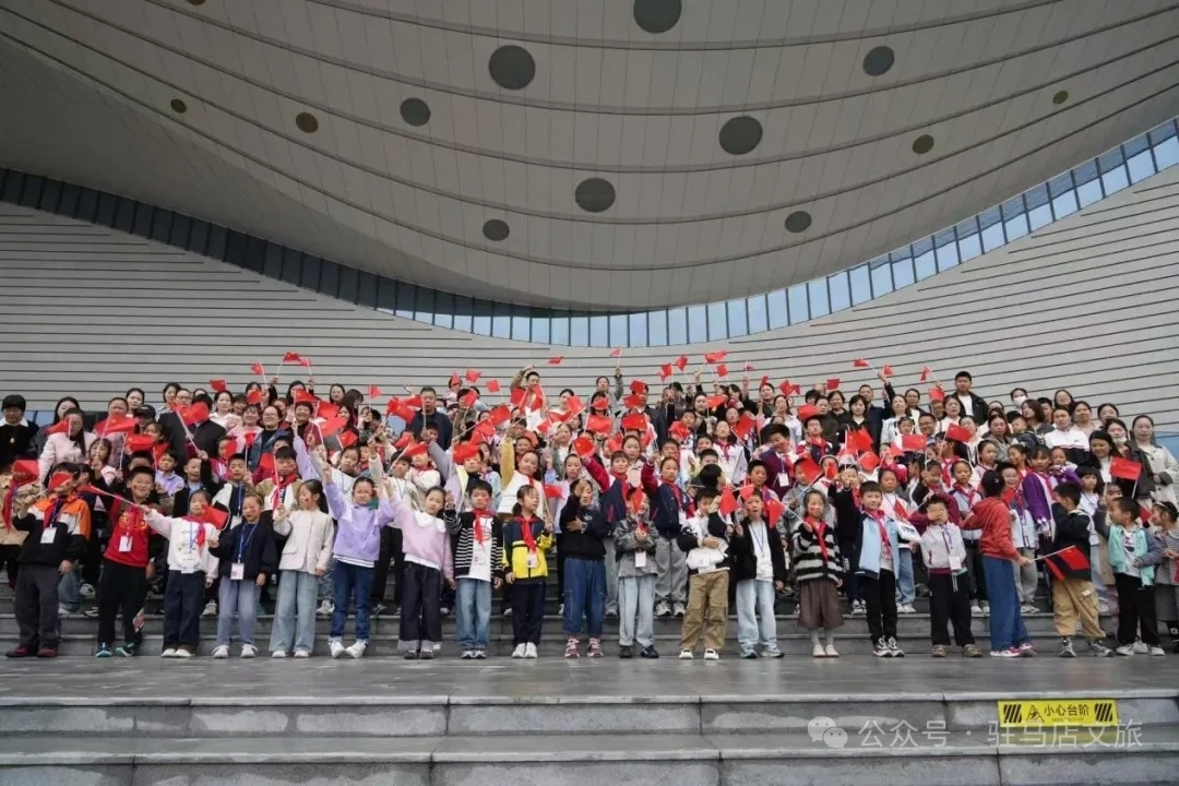 畫筆繪山河 書香潤童心！