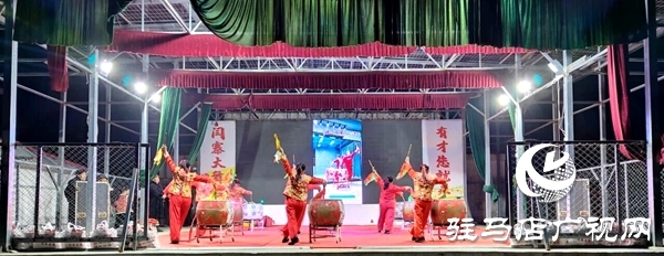 平輿縣2026年春季村晚在萬(wàn)冢鎮(zhèn)閆寨村委大舞臺(tái)熱鬧開(kāi)演