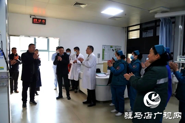 平輿縣衛(wèi)健體委、縣人民醫(yī)院領(lǐng)導(dǎo)春節(jié)慰問一線醫(yī)務(wù)人員