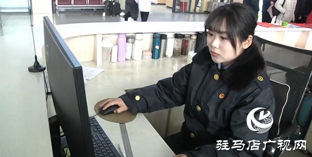 飛馳列車載心愿 聆聽他們旅途中的期盼