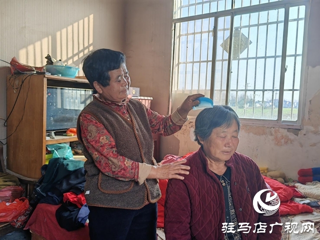 【天中光榮榜】2025年度盤點特輯——李小妮:一墻未隔 親如一家