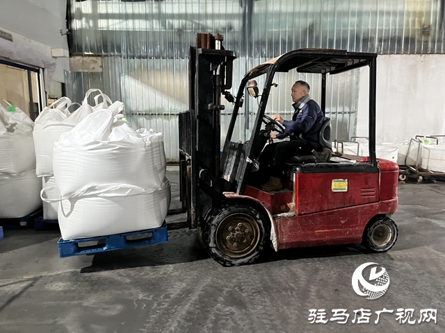 駐馬店博越光電:開年滿產(chǎn)沖刺 高純石英砂產(chǎn)銷迎“開門紅”