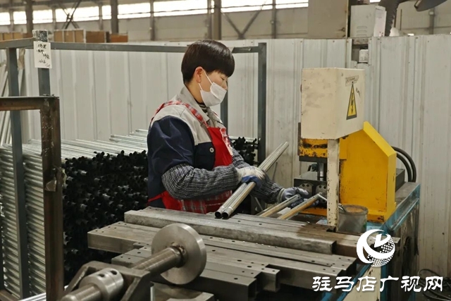 正陽(yáng)縣:節(jié)后復(fù)工“加速度” 全力沖刺“開(kāi)門(mén)紅”