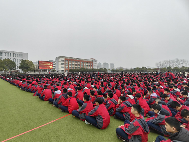 上好安全第一課 點(diǎn)亮思政領(lǐng)航燈