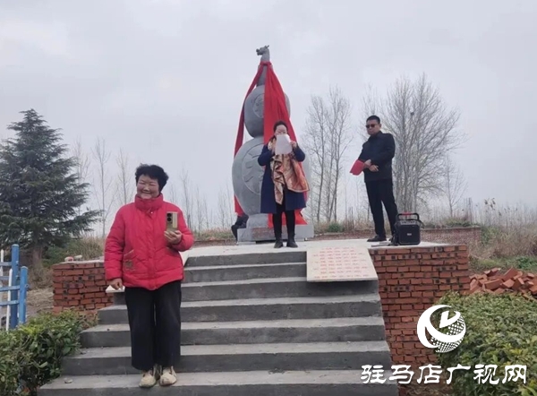 巨型福祿玉葫蘆安奉平輿仙翁廟 旅澳鄉(xiāng)賢襄盛舉鑄就非遺新地標(biāo)