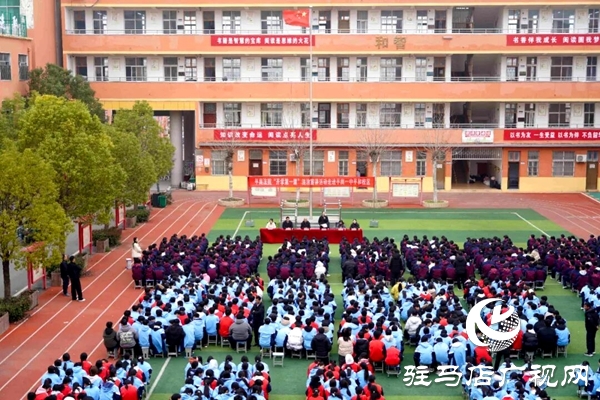 平輿縣人民法院走進平輿一中：播撒法治種子 守護少年成長   