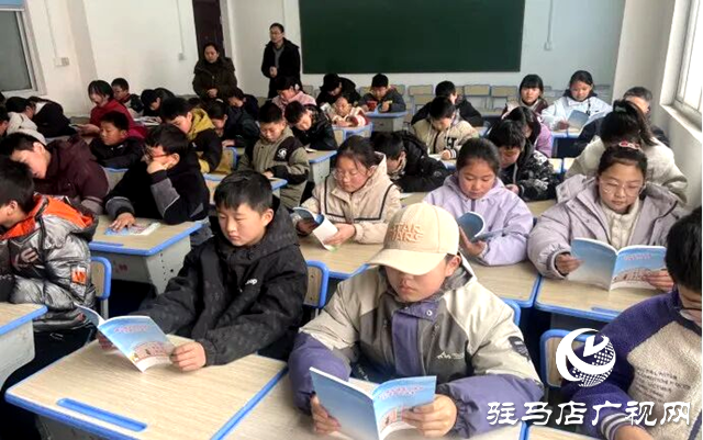 確山:上第一堂法治課